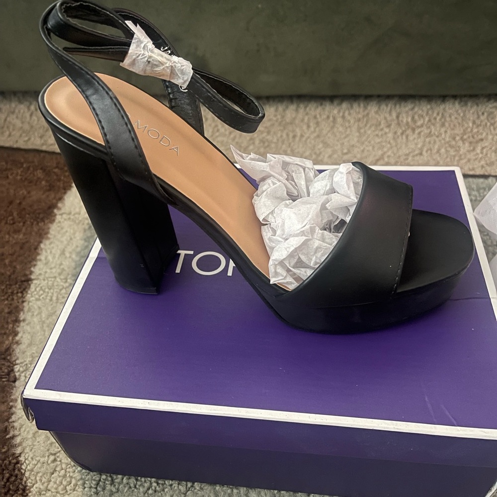 TOP Moda Heels